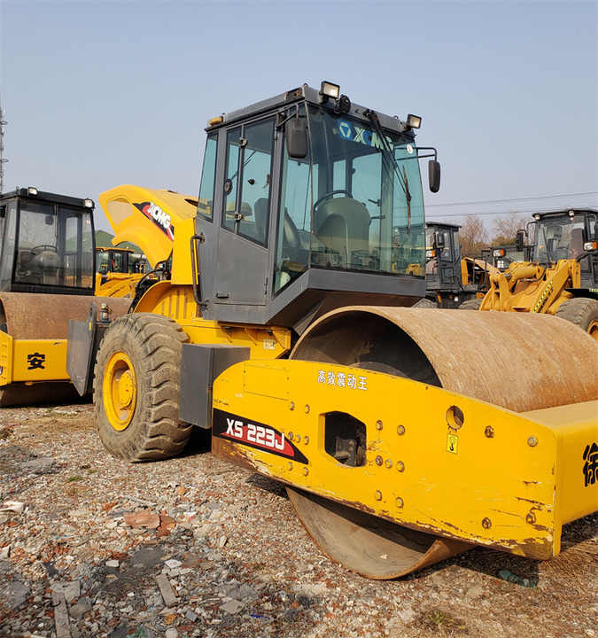 Rodillo compactador usado de 22 toneladas Rg223xsj XCMG fabricado en China