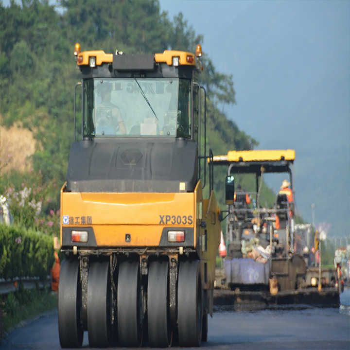 Rodillo de camino de goma neumático XP303K del neumático de la máquina hidráulica del rodillo de camino de XCMG 30Ton