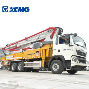 Máquina concreta HB50V de la fábrica de XCMG precio concreto del camión de la bomba del auge de 50 metros en venta