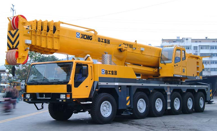 Xcmg QAY160 Camión grúa hidráulico con pluma de 160 toneladas